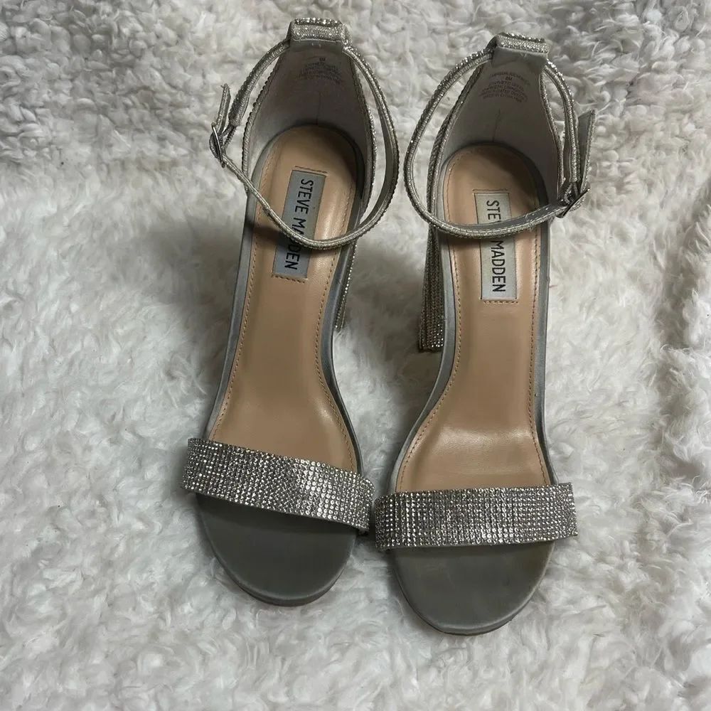 Steve Madden Rhinestones ankle strap sandals gray satin trim size 8M